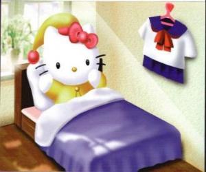 пазл Hello Kitty в постели